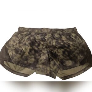NWT‎ plus size 22 green core running shorts